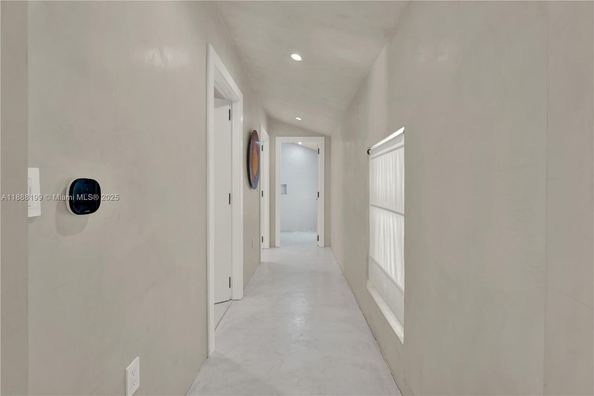 Interior, Recessed Lighting