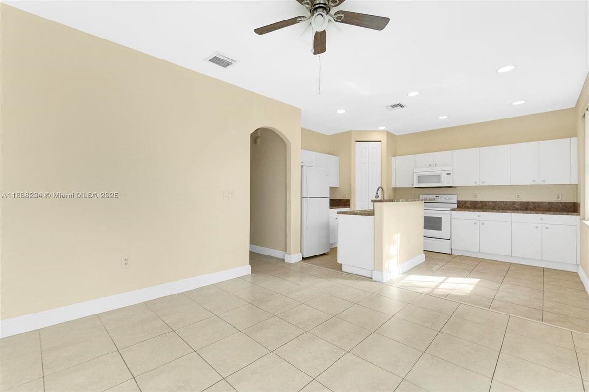 Interior, Kitchen, Recessed Lighting