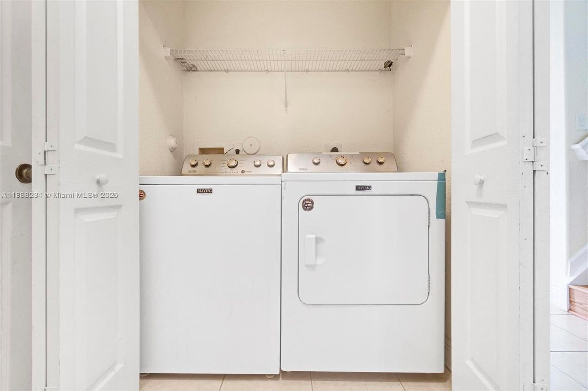 Interior, Utility Closets, Washer