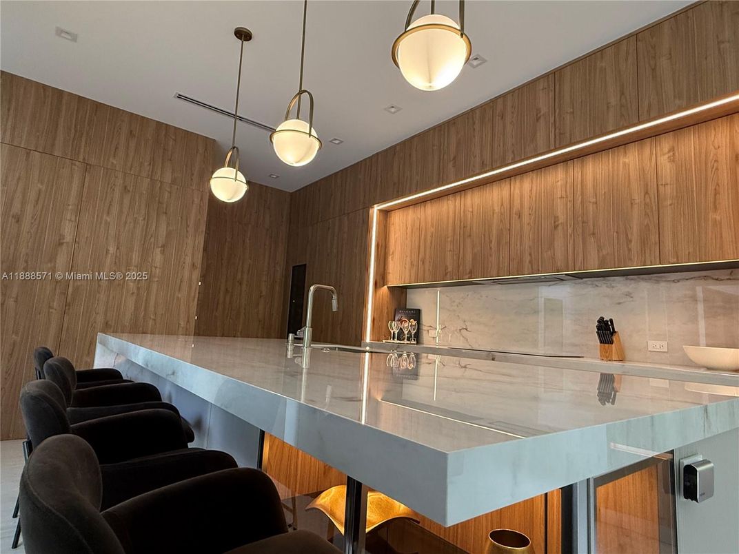 Interior, Kitchen, Pendant Lights