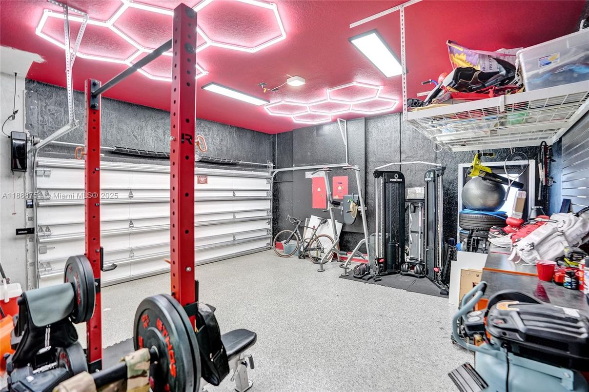 Fitness Equipment, Interior, Recessed Lighting