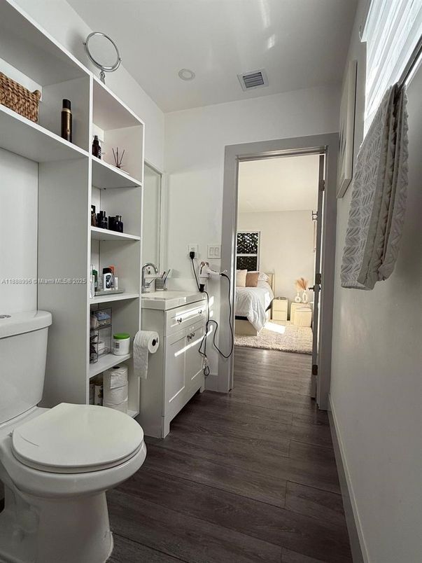 Bathroom, Bedroom, Interior, Wood Texture Flooring