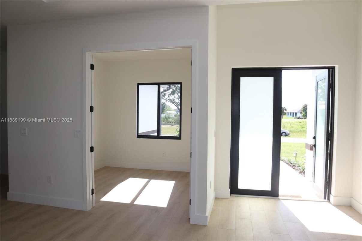 Empty room, Interior, Wood Texture Flooring