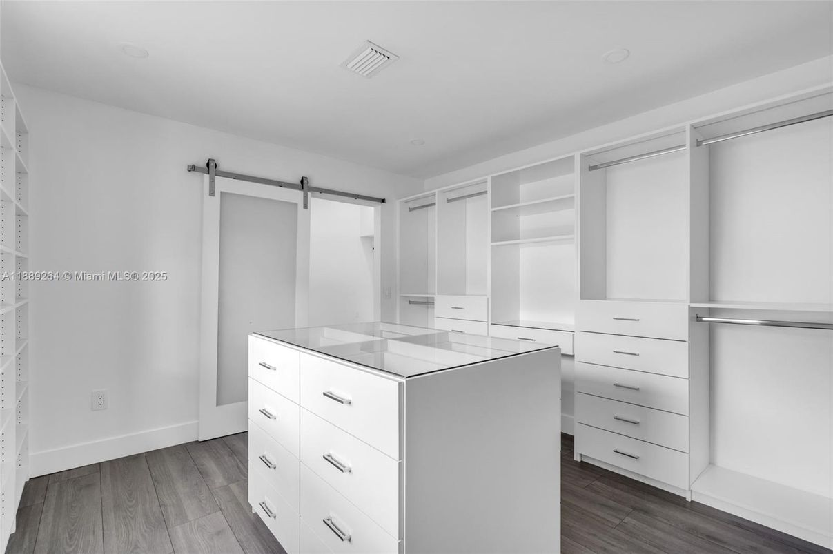 Interior, Recessed Lighting, Walk-in Closets, Wood Texture Flooring