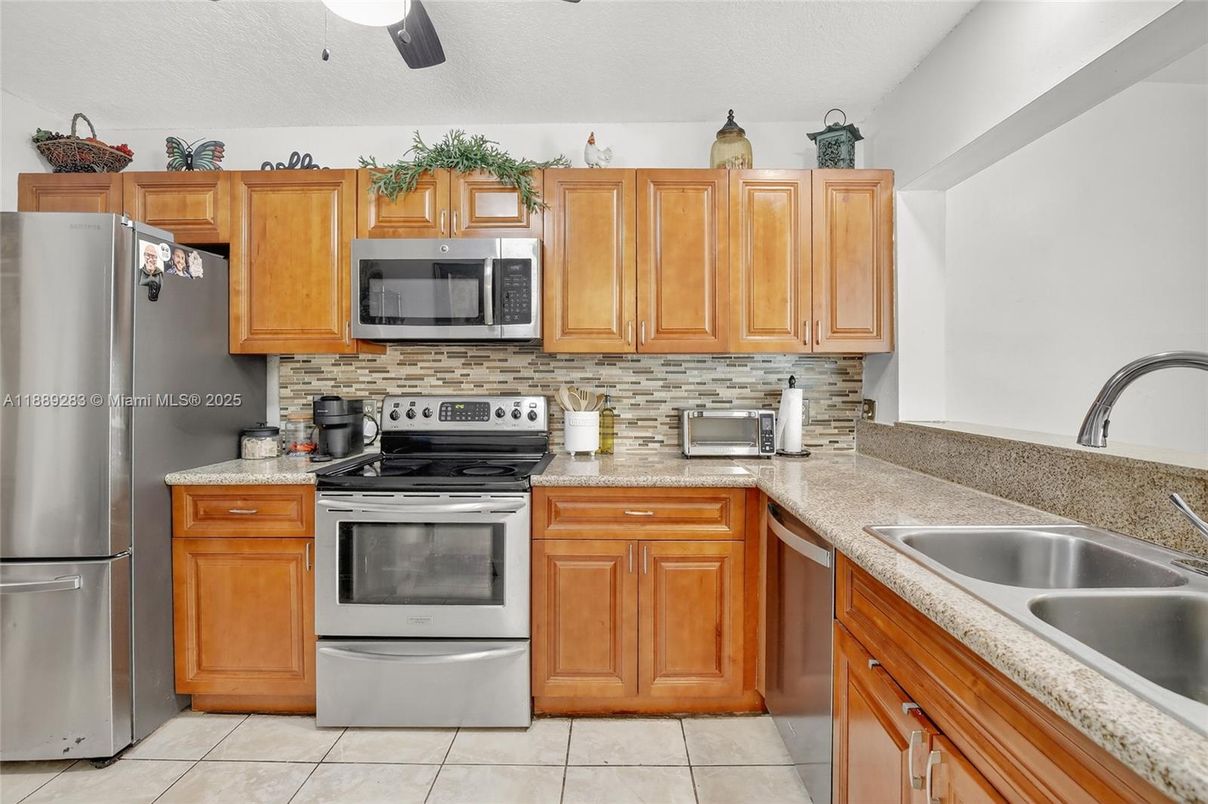 Interior, Kitchen, Stainless Steel Appliances