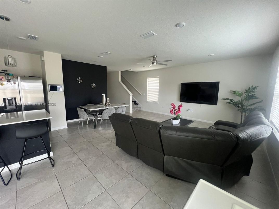Dining room, Interior, Kitchen, Living room, Recessed Lighting