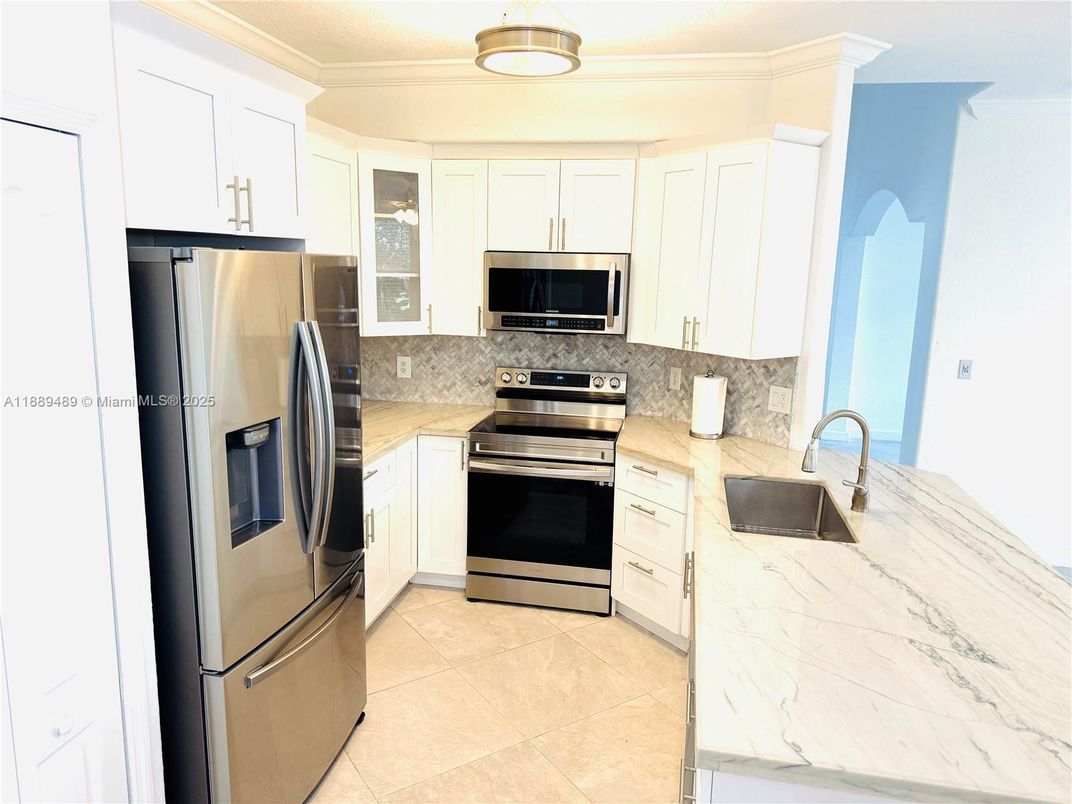 Interior, Kitchen, Stainless Steel Appliances