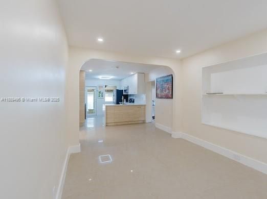 Empty room, Interior, Kitchen, Recessed Lighting