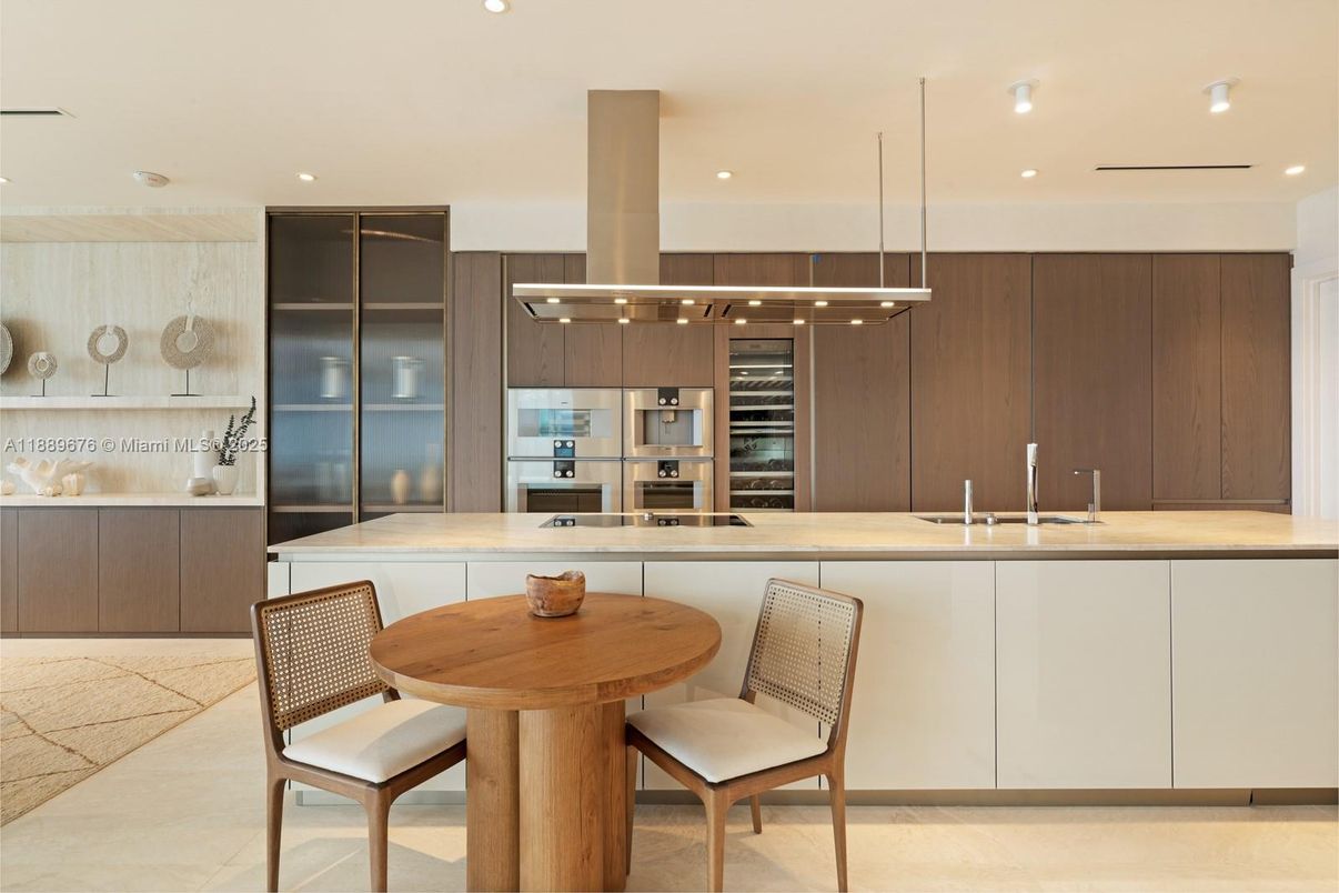 Interior, Kitchen, Pendant Lights, Recessed Lighting, Stainless Steel Appliances