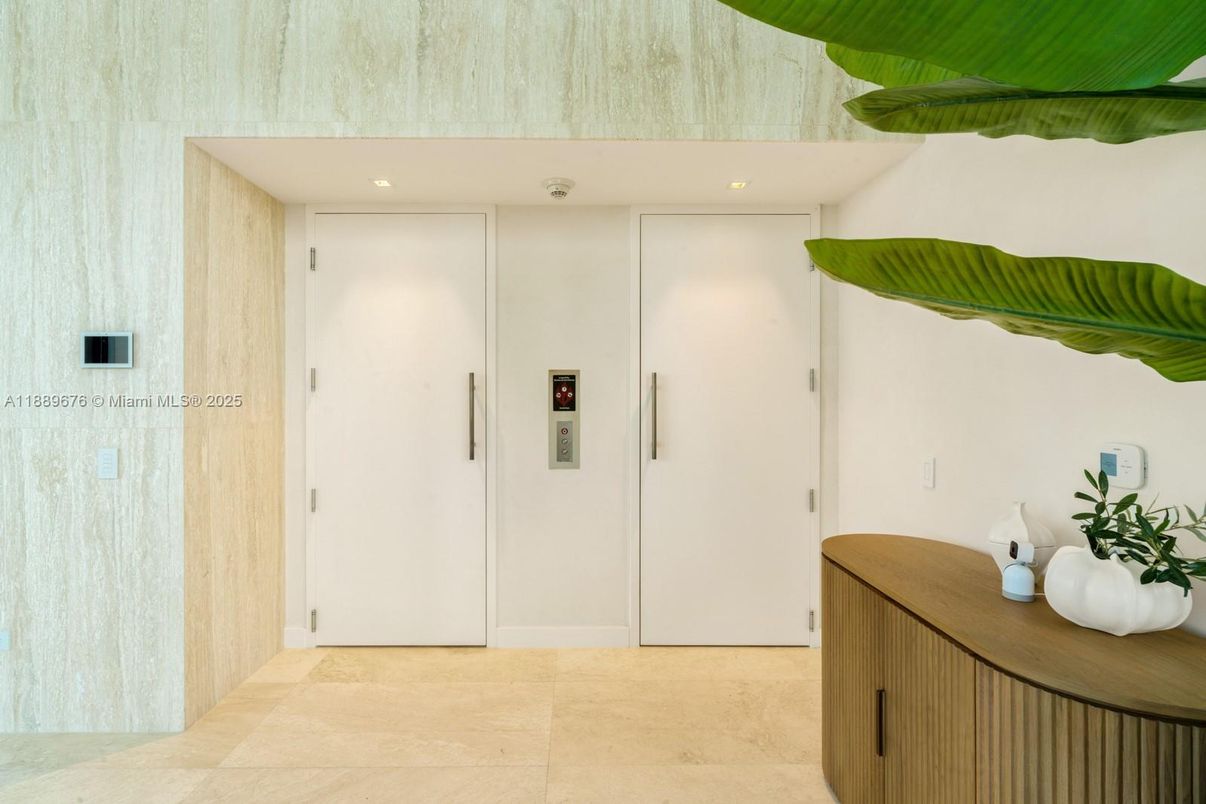 Elevator, Interior, Recessed Lighting