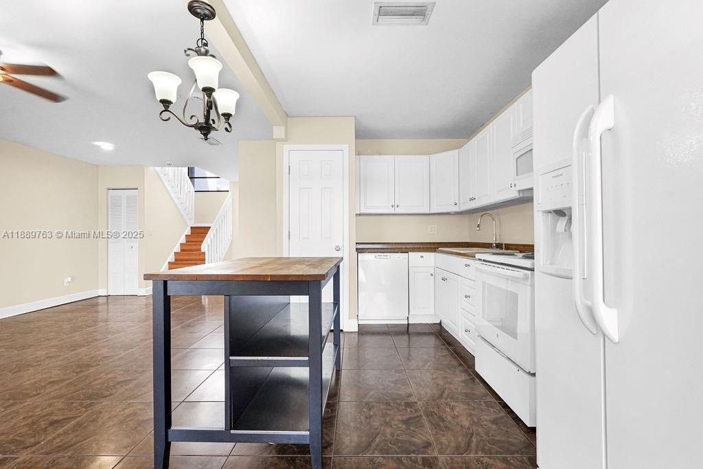 Chandelier, Interior, Kitchen, Recessed Lighting, Wood Texture Flooring