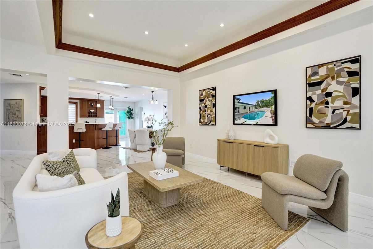 Interior, Living room, Pendant Lights, Recessed Lighting