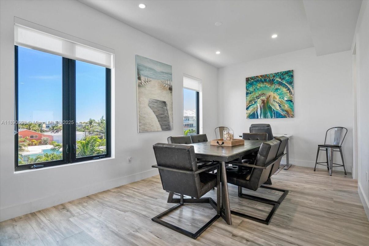 Dining room, Interior, Recessed Lighting, Wood Texture Flooring