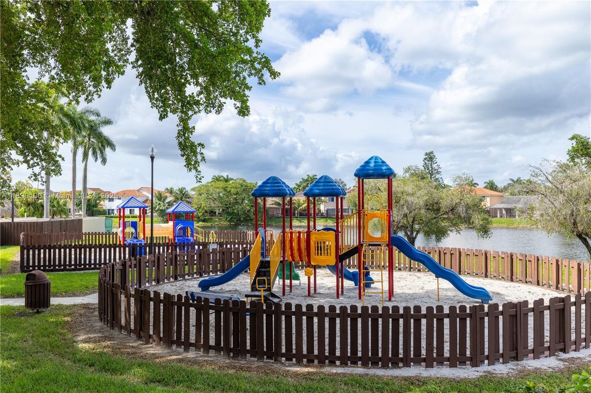 Backyard, Exterior, Playground