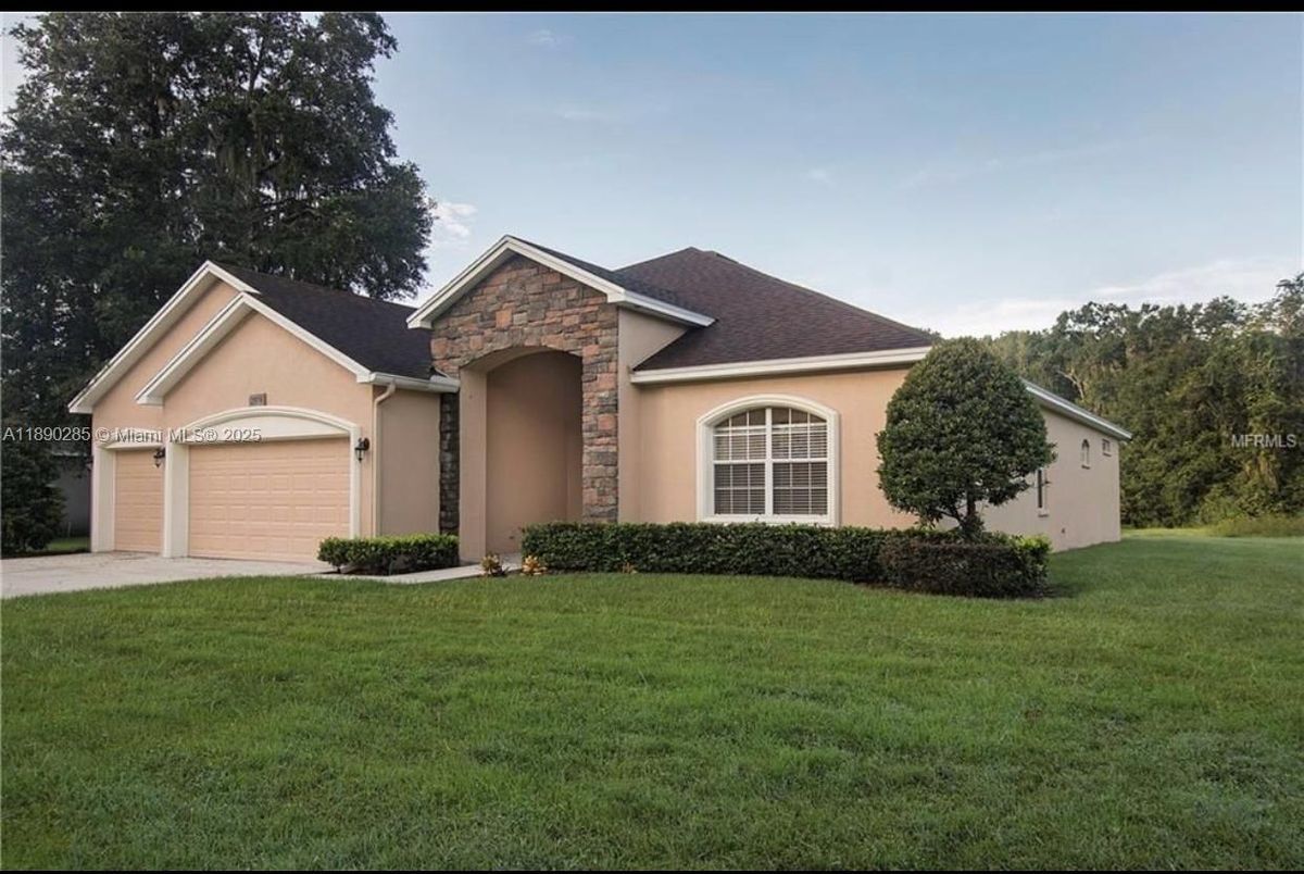 Attached, Backyard, Exterior, Facade, Brick Traditional