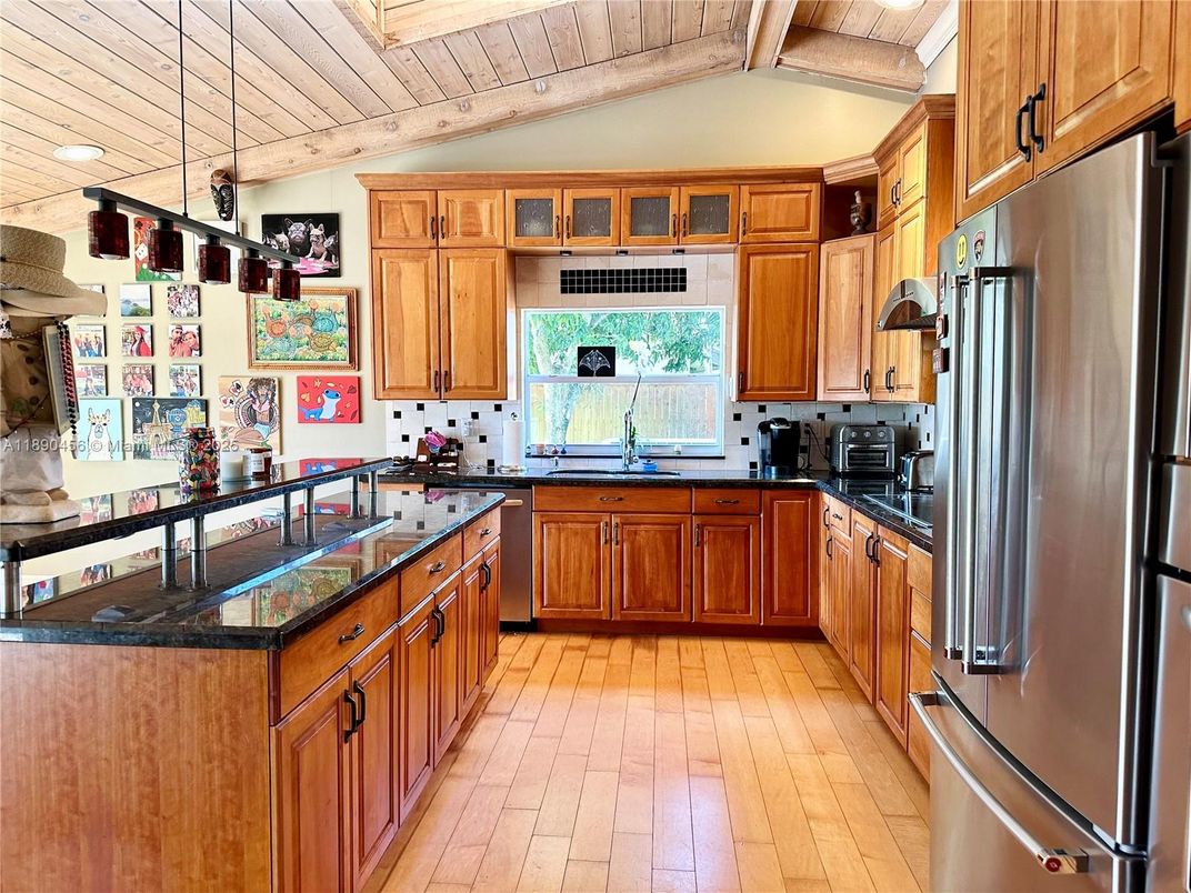 Interior, Kitchen, Pendant Lights, Recessed Lighting, Stainless Steel Appliances, Wooden Beams, Wooden Ceilings, Wood Texture Flooring