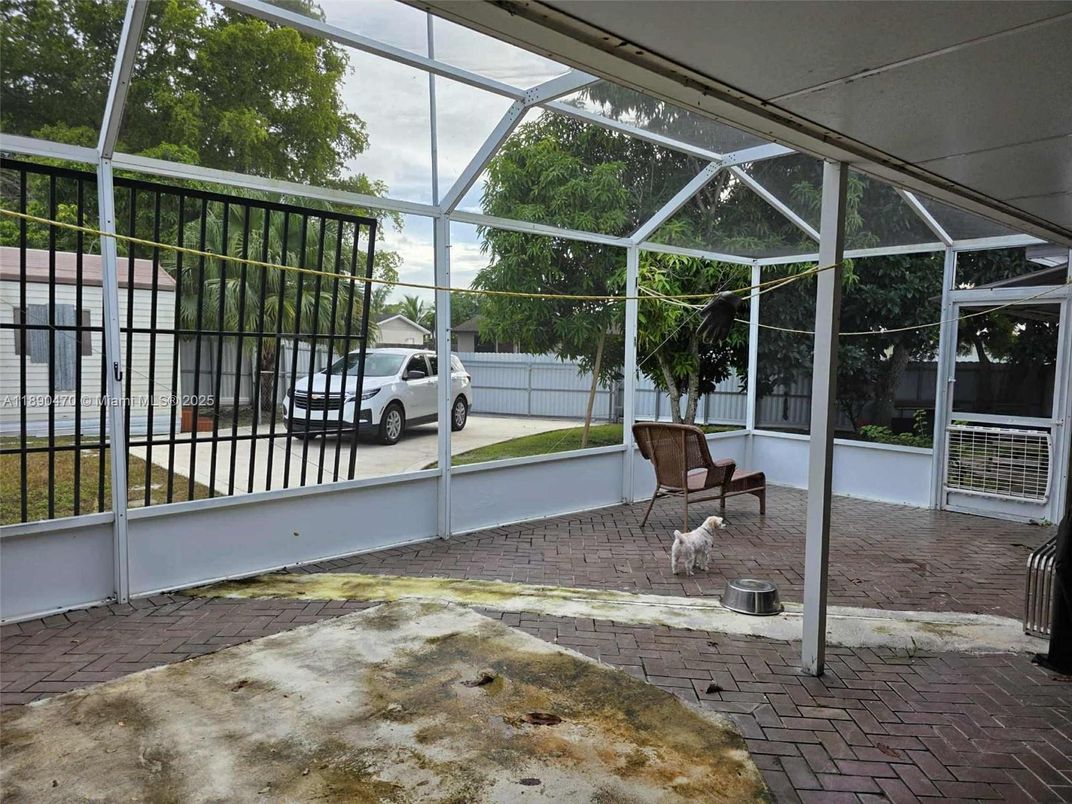 Glass Ceilings, Interior, Sun Room