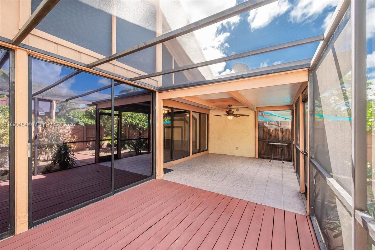 Glass Ceilings, Interior, Sun Room, Wood Texture Flooring