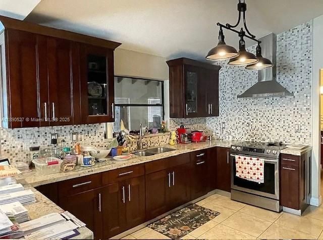 Interior, Kitchen, Pendant Lights, Stainless Steel Appliances