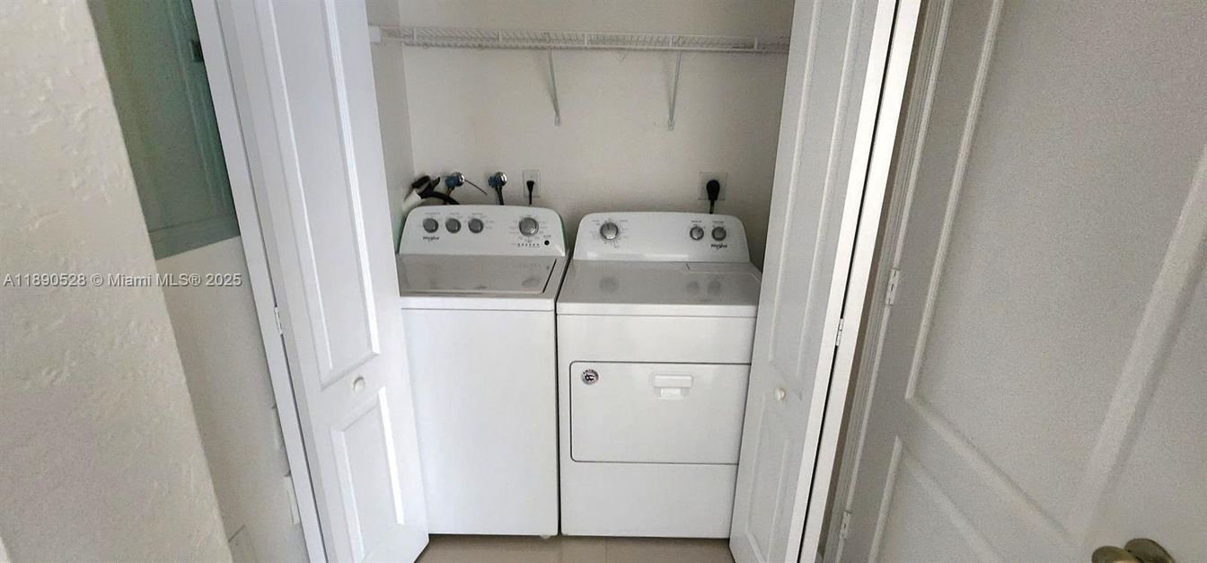 Interior, Utility Closets, Washer