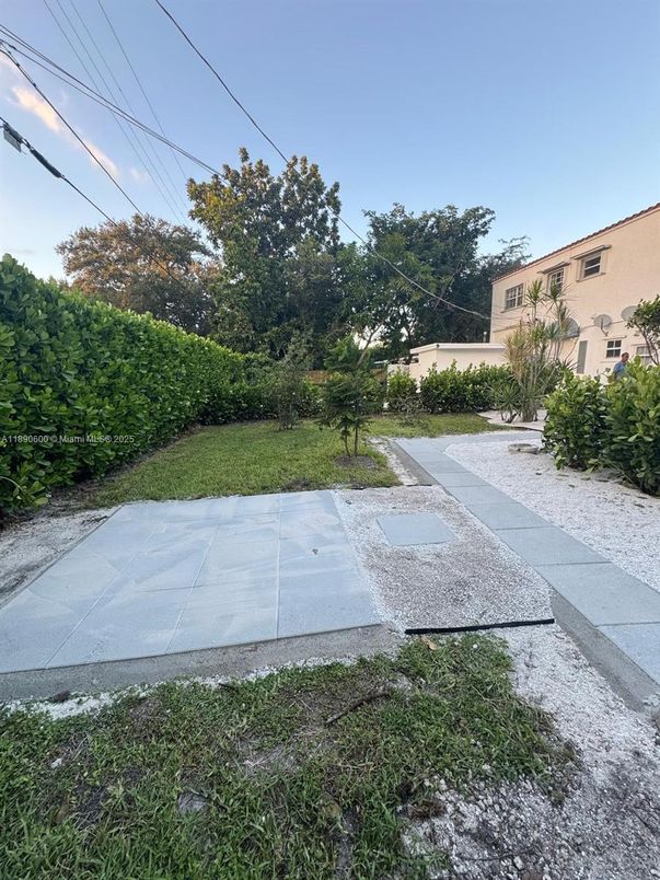 Backyard, Exterior
