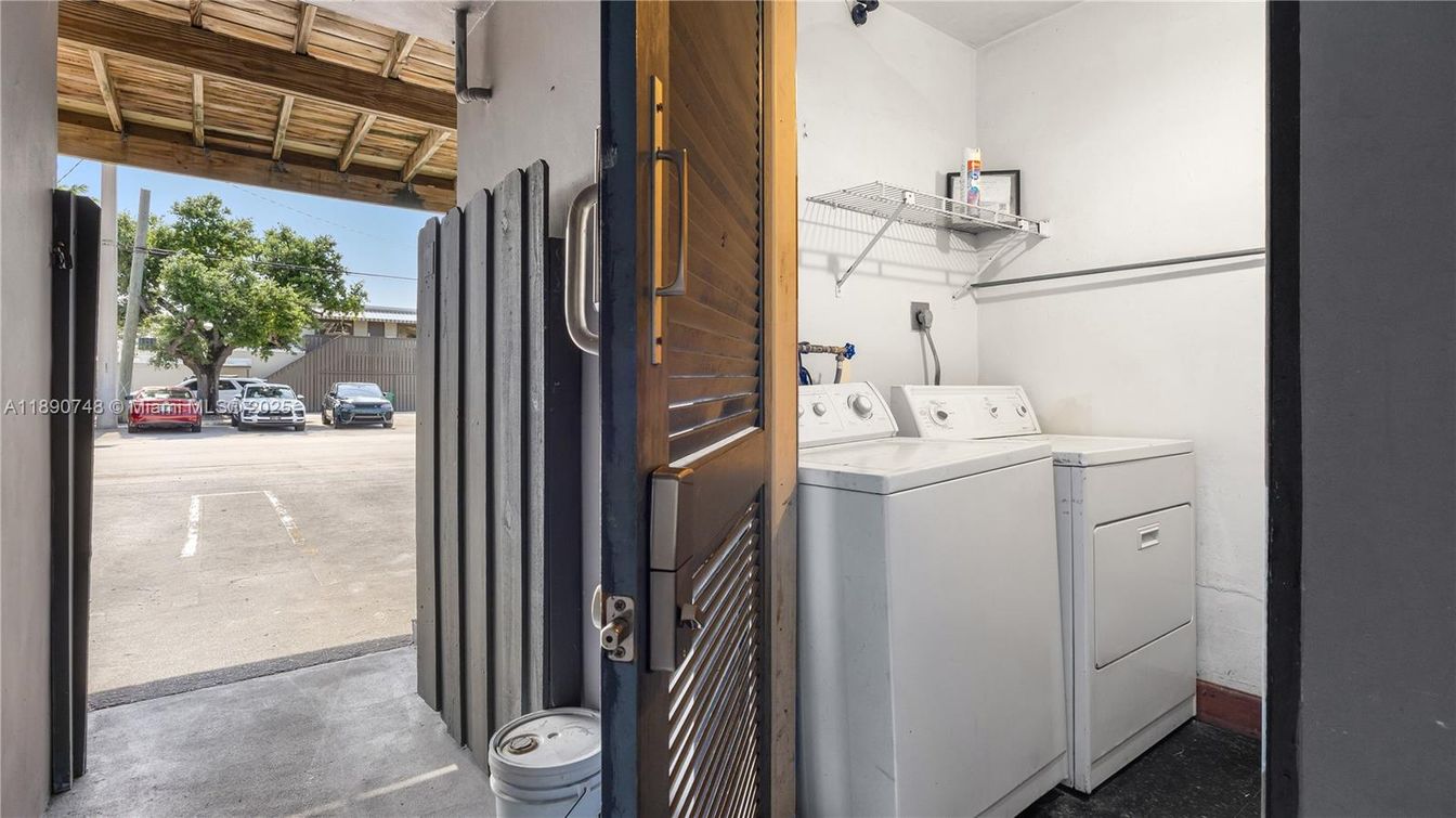 Exterior, Washer