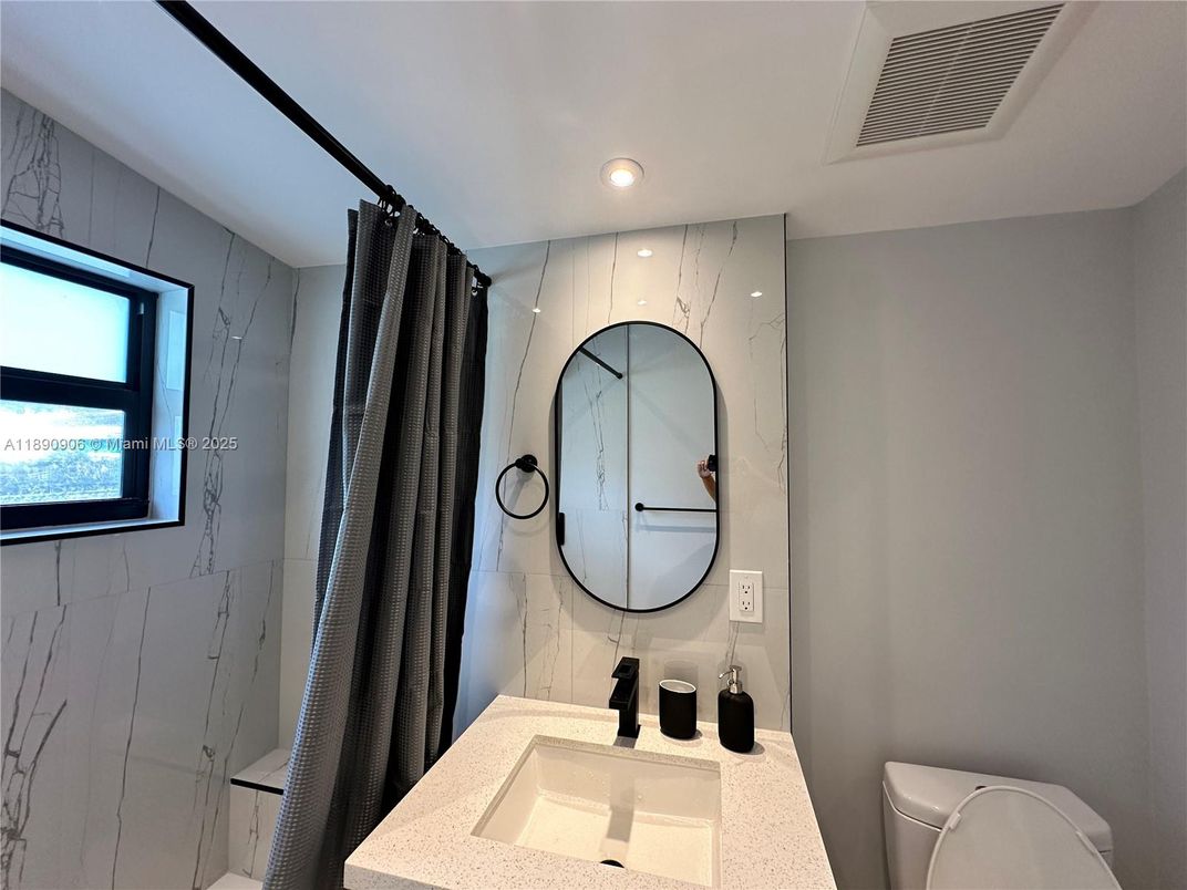 Bathroom, Interior, Marble Walls, Recessed Lighting