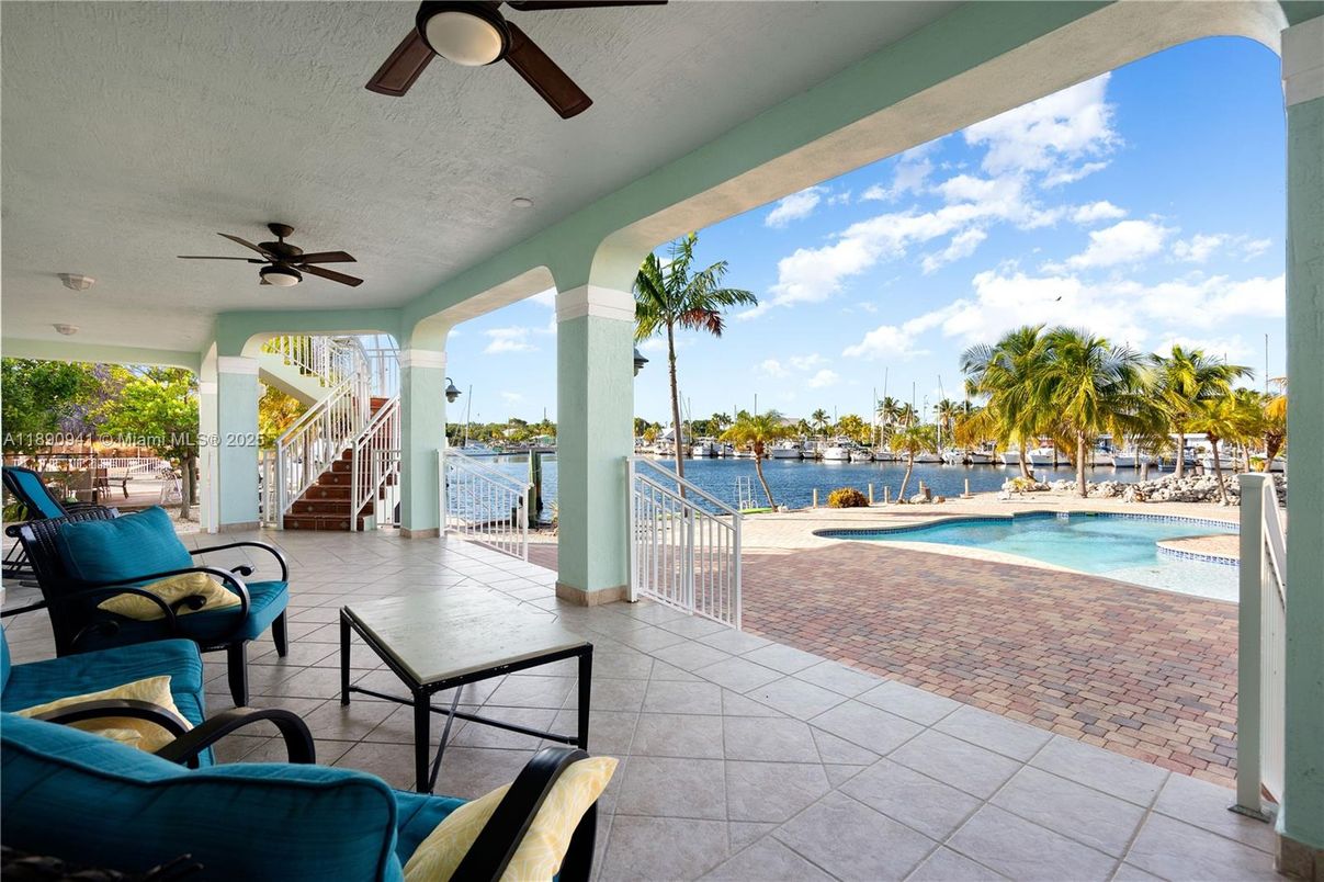 Exterior, Pool, Water