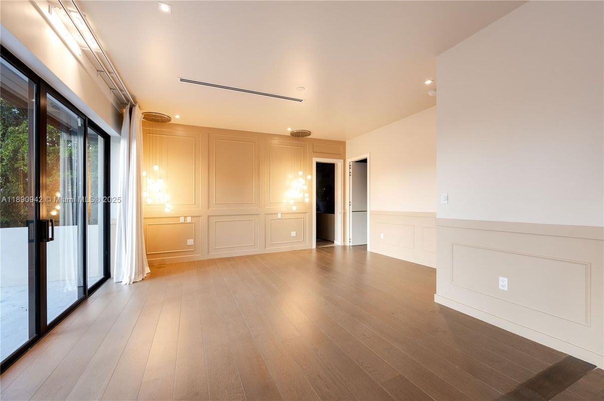 Empty room, Interior, Pendant Lights, Recessed Lighting, Wood Texture Flooring