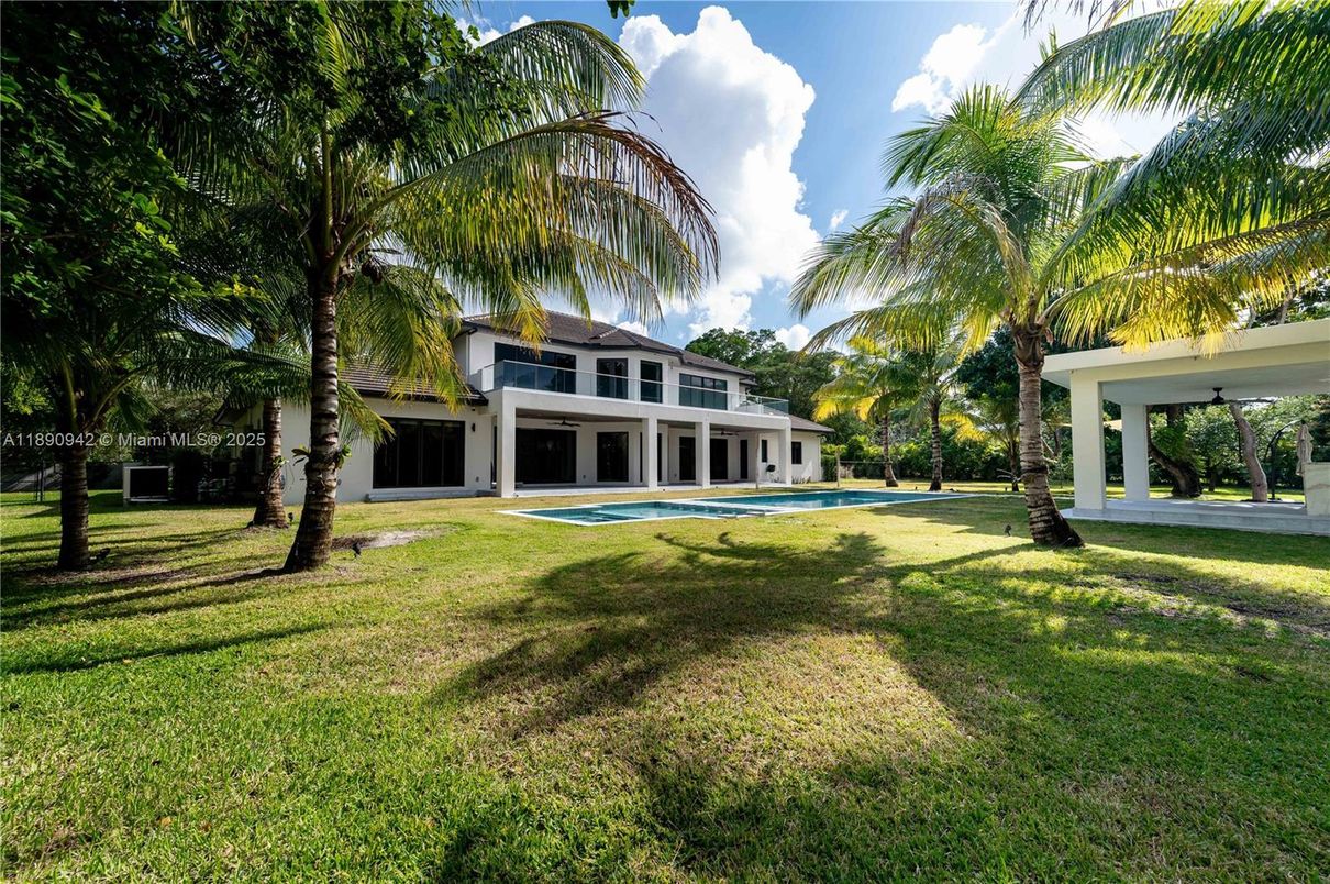 Backyard, Exterior, Pool