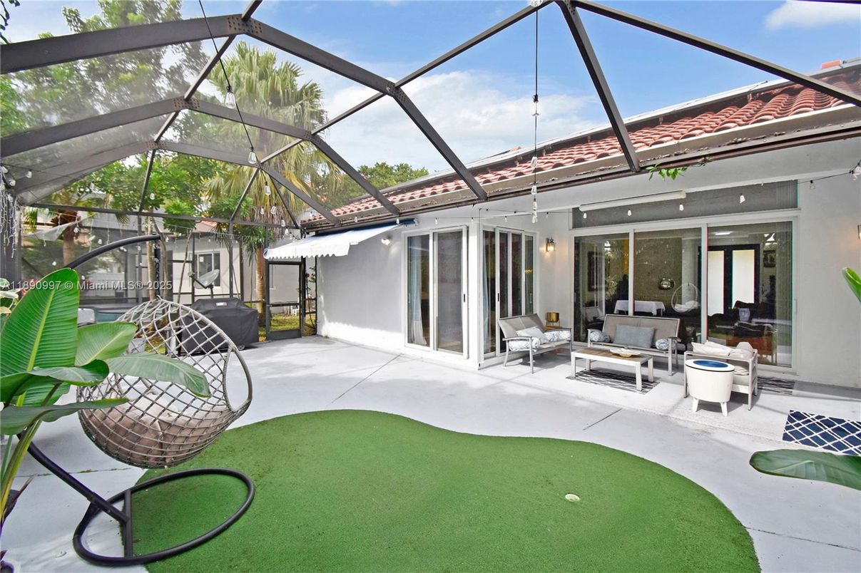 Glass Ceilings, Interior, Sun Room