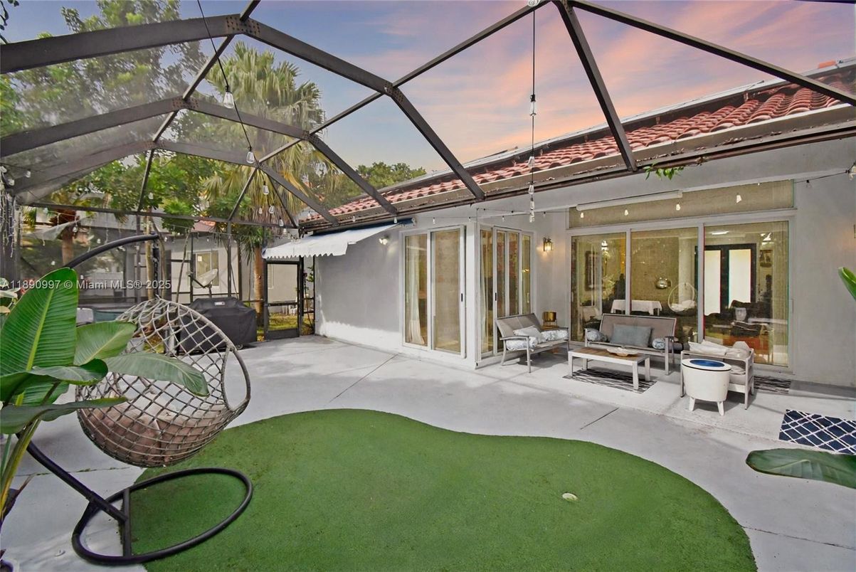 Glass Ceilings, Interior, Sun Room