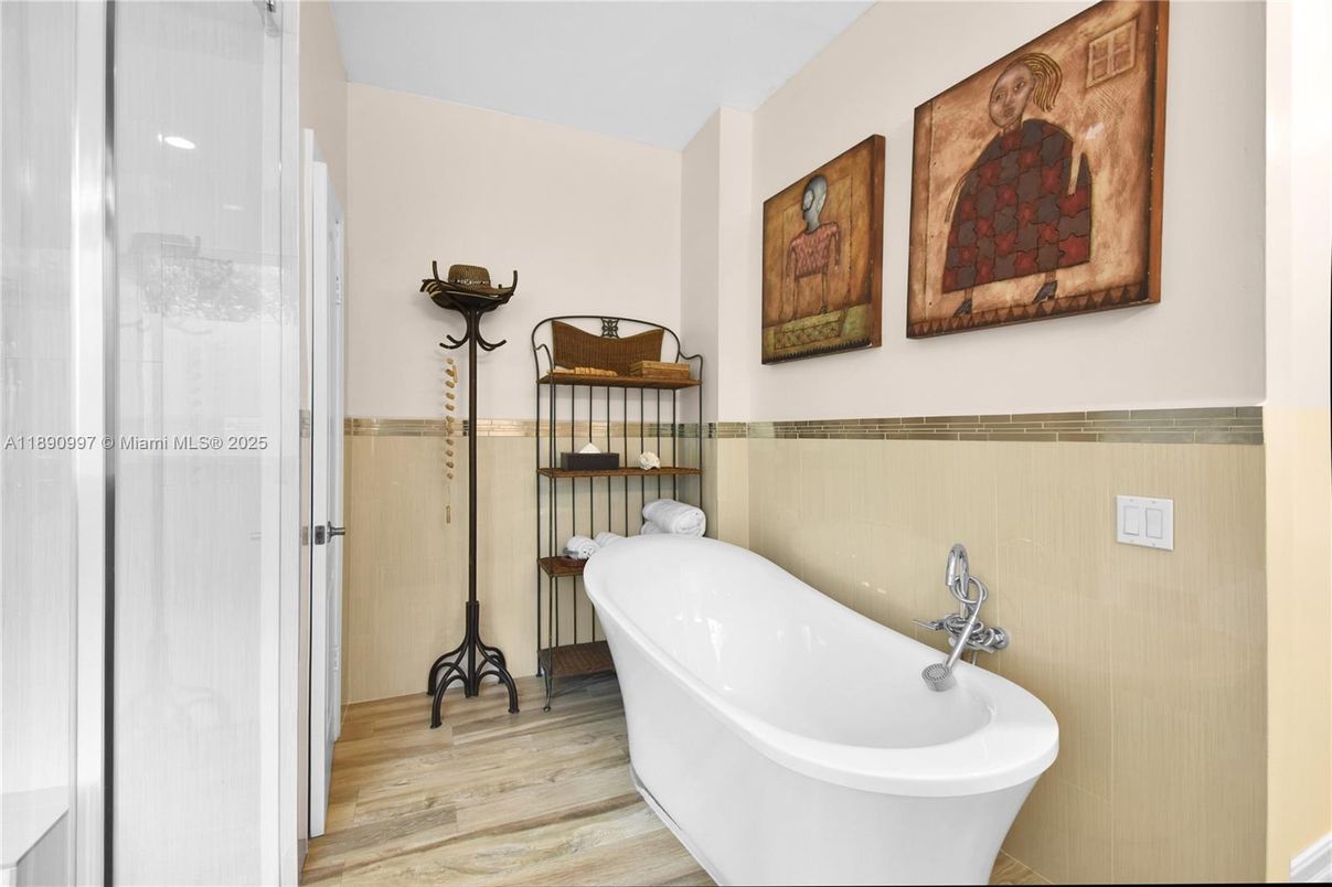 Bathroom, Free Standing Baths, Interior, Wood Texture Flooring