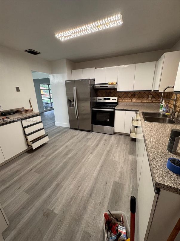Interior, Kitchen, Stainless Steel Appliances, Wood Texture Flooring