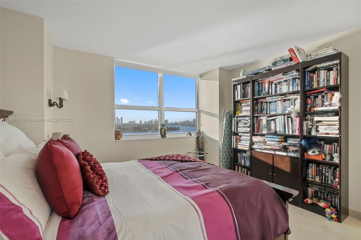 Bedroom, Interior, Water