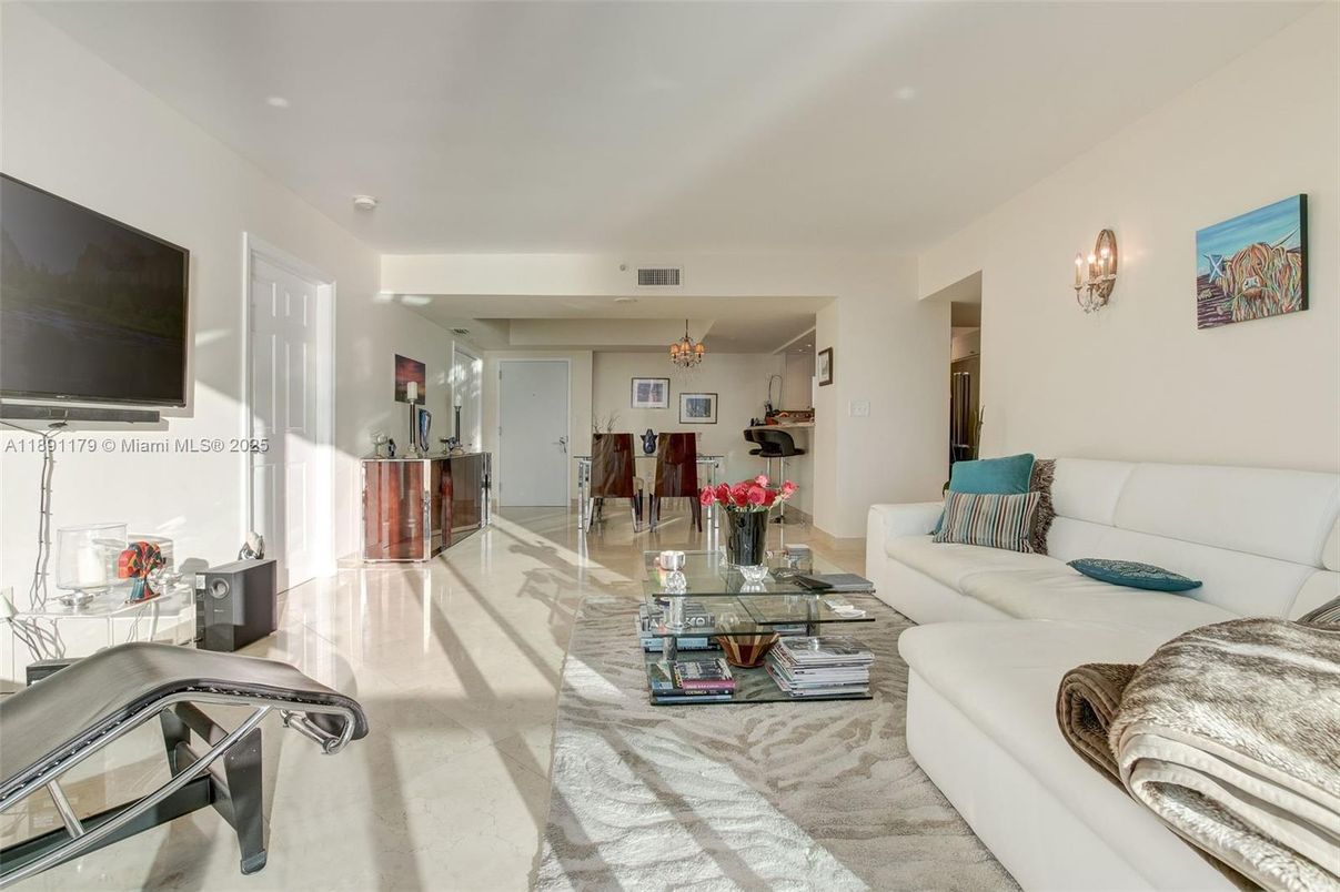 Dining room, Interior, Living room