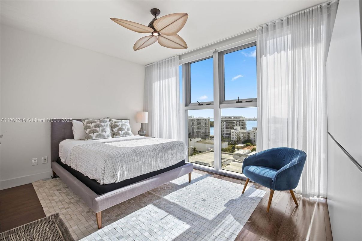 Bedroom, Interior, Water, Wood Texture Flooring