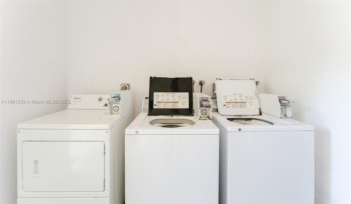 Interior, Washer