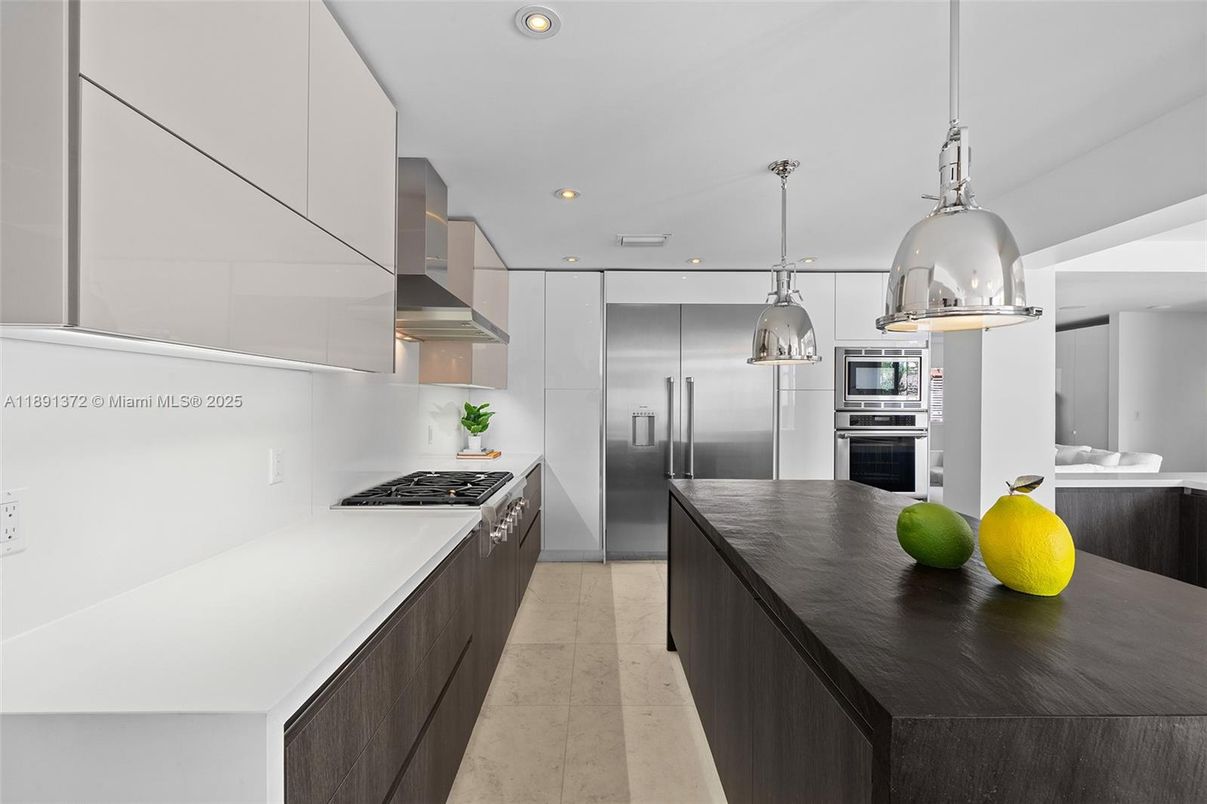 Interior, Kitchen, Pendant Lights, Recessed Lighting, Stainless Steel Appliances