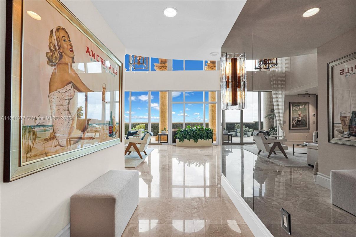 Interior, Pendant Lights, Recessed Lighting