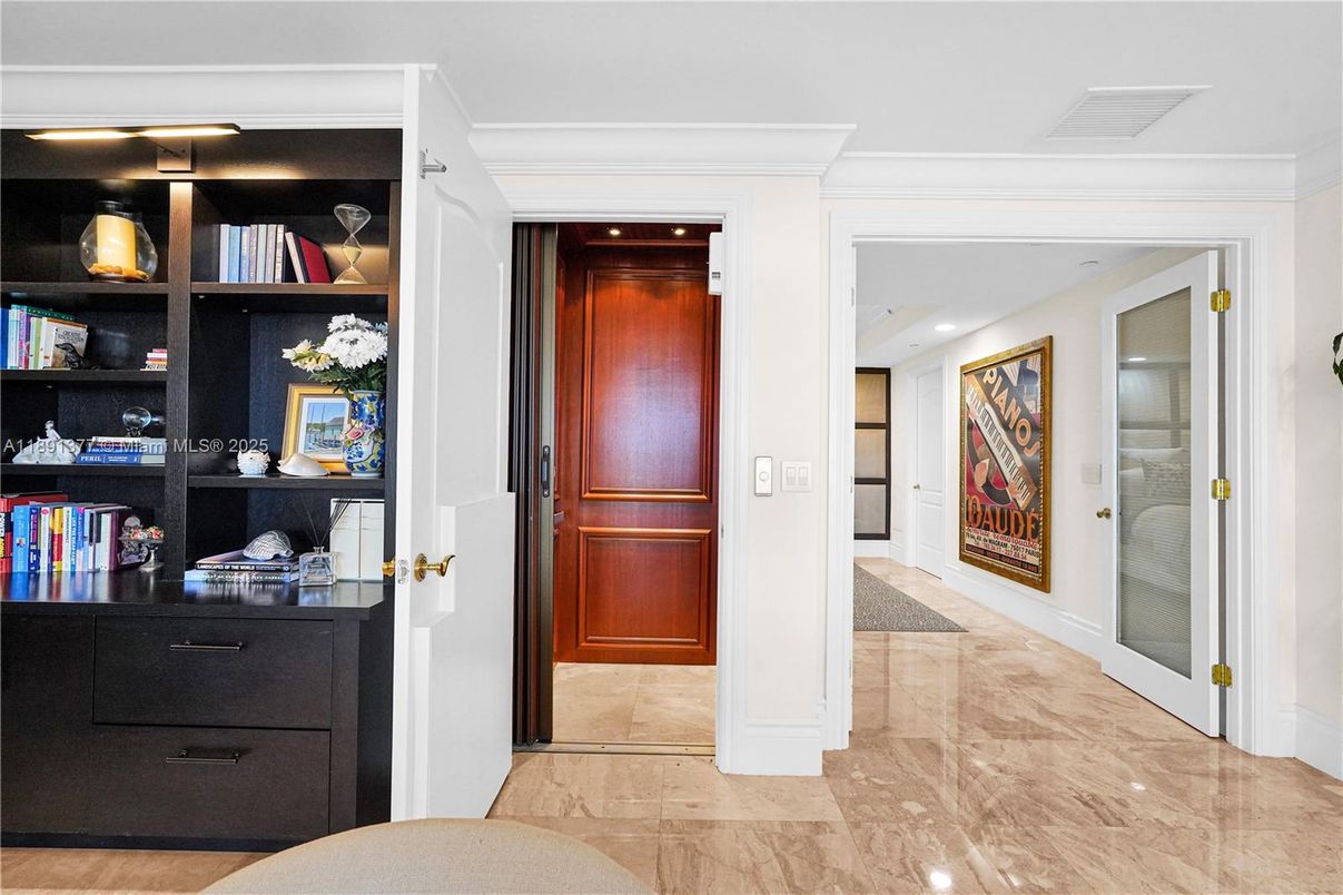 Interior, Recessed Lighting