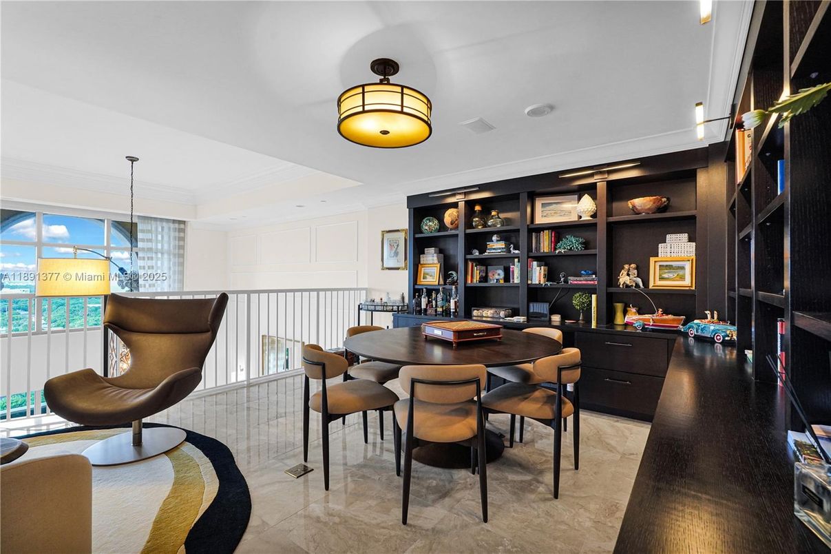 Dining room, Interior, Pendant Lights