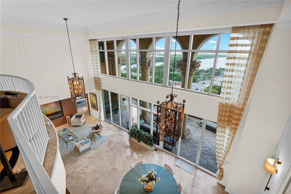 Chandelier, Dining room, Fireplace, Interior, Living room, Pendant Lights, Water