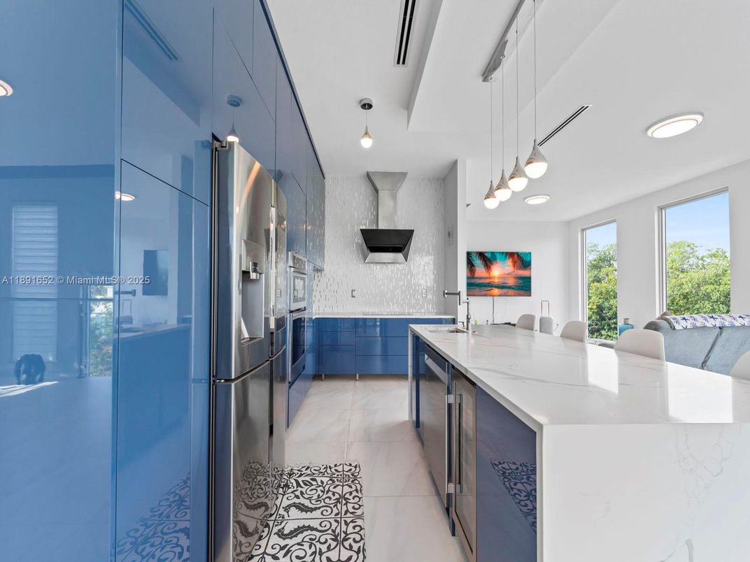 Interior, Kitchen, Pendant Lights, Recessed Lighting, Stainless Steel Appliances