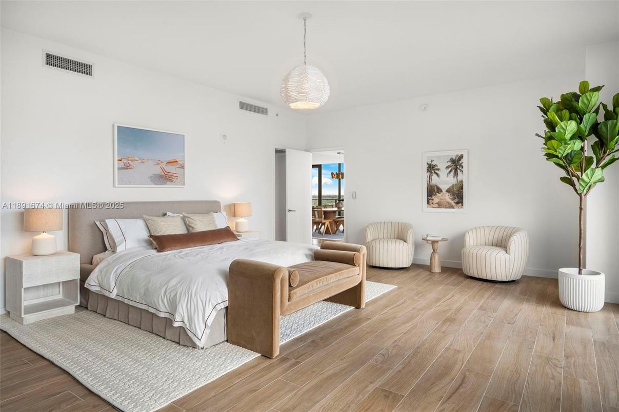 Bedroom, Interior, Pendant Lights, Wood Texture Flooring