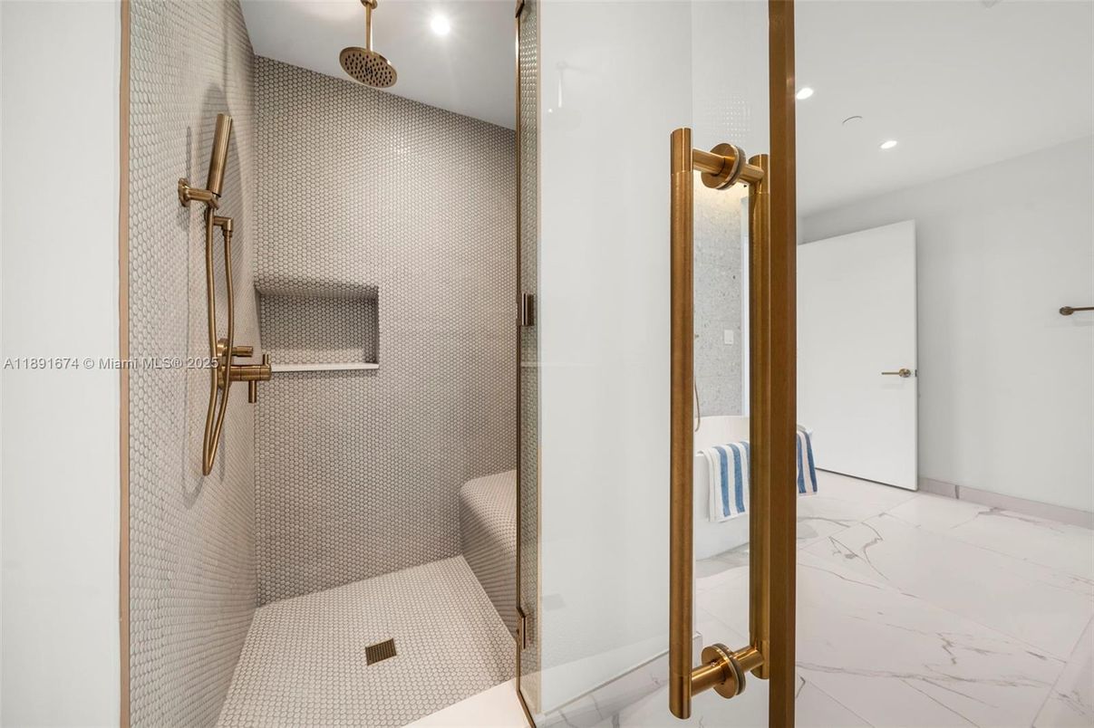 Bathroom, Interior, Marble, Recessed Lighting