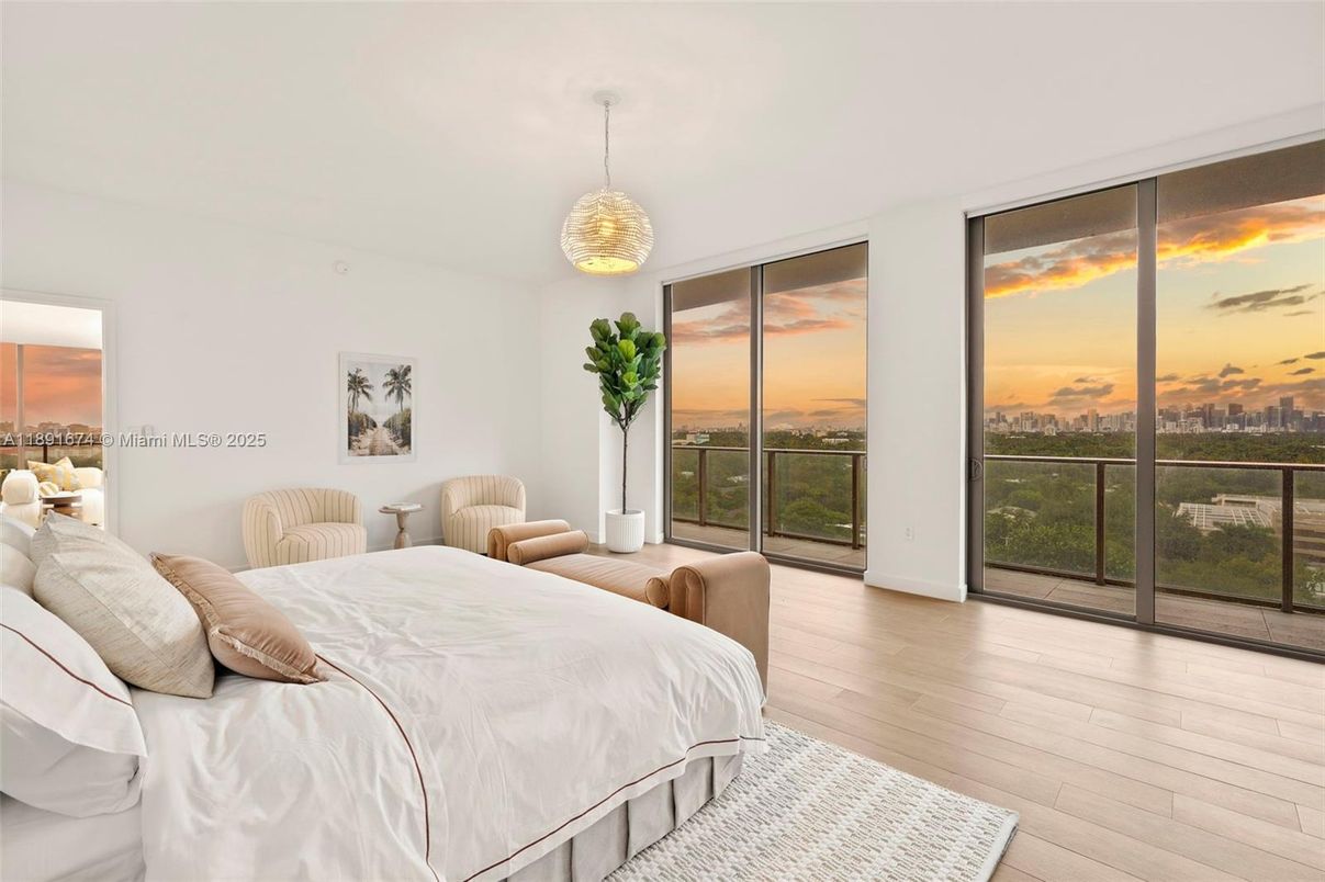 Bedroom, Interior, Pendant Lights, Wood Texture Flooring