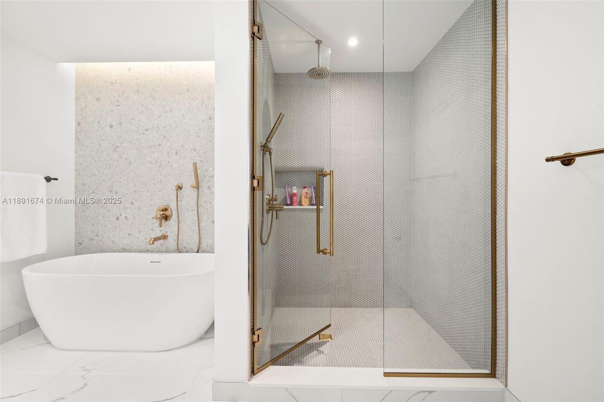 Bathroom, Free Standing Baths, Glass Shower, Interior, Recessed Lighting