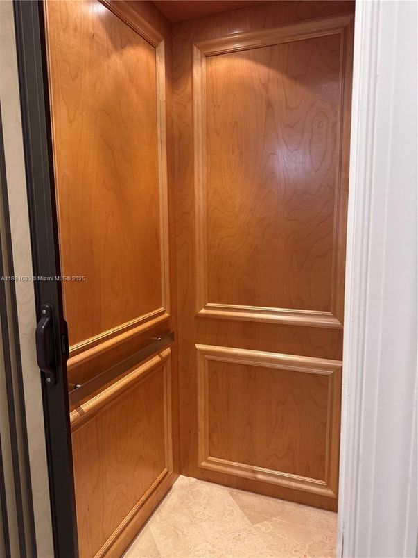 Interior, Wooden Walls