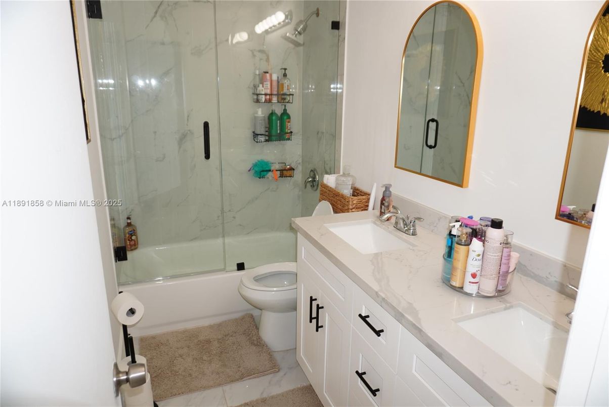Bathroom, Dual Sink Vanities, Glass Shower, Interior, Marble Walls